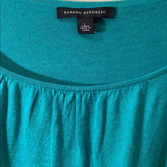 Banana Republic green long sleeve sweater. Size L - Picture 2 of 10